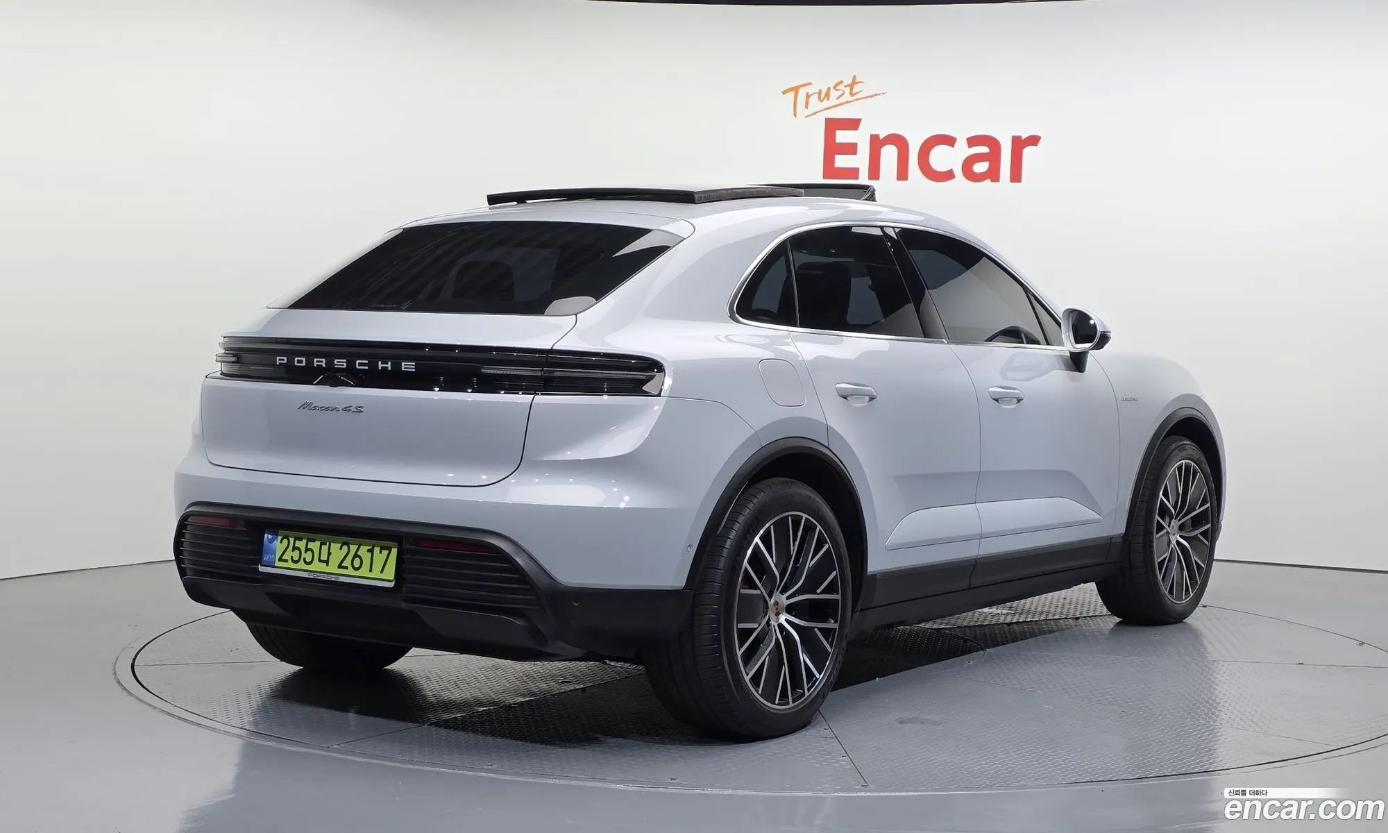 Porsche Macan EV 2025 WP1AB2XA7SL152220 — 16
