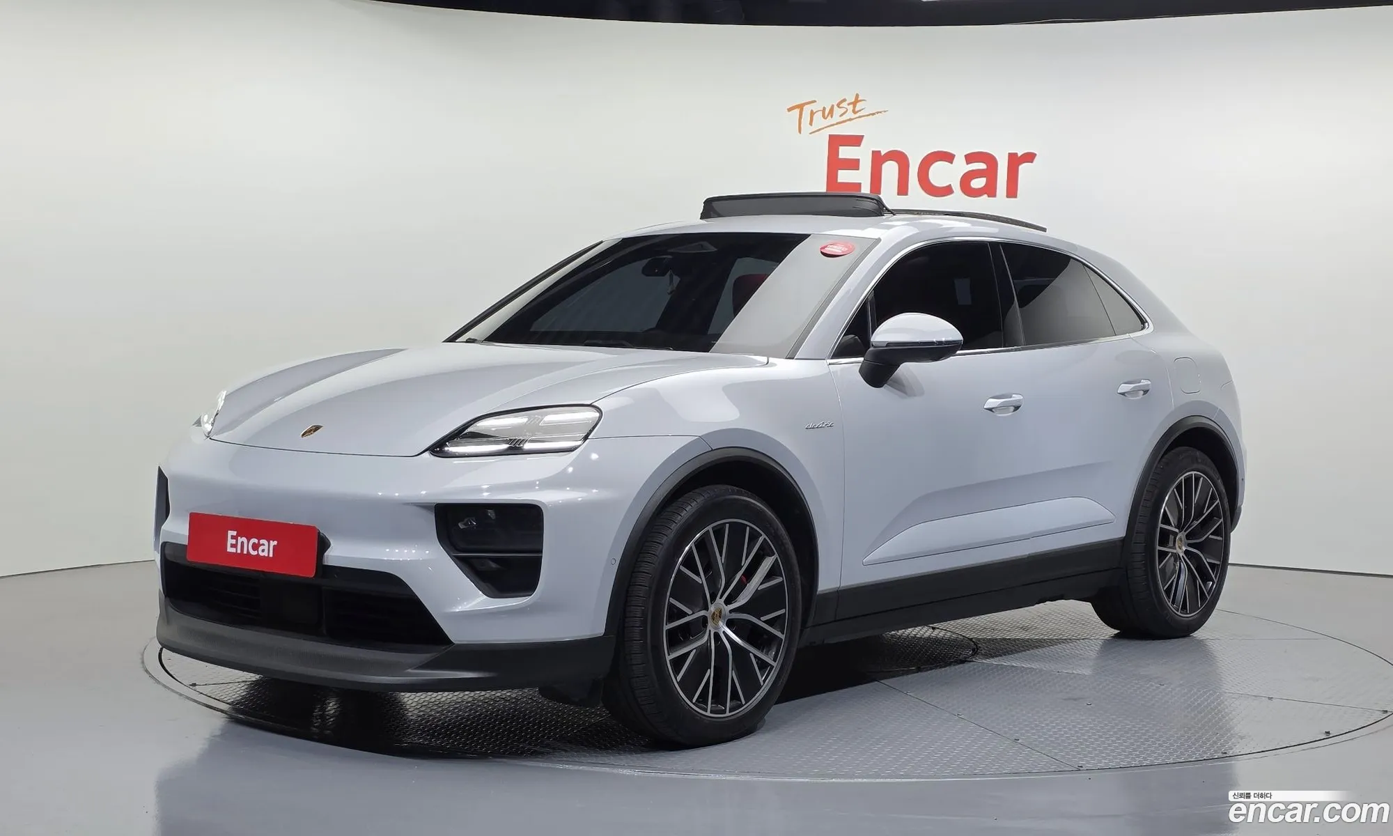 Porsche Macan EV 2025 WP1AB2XA7SL152220 — 8