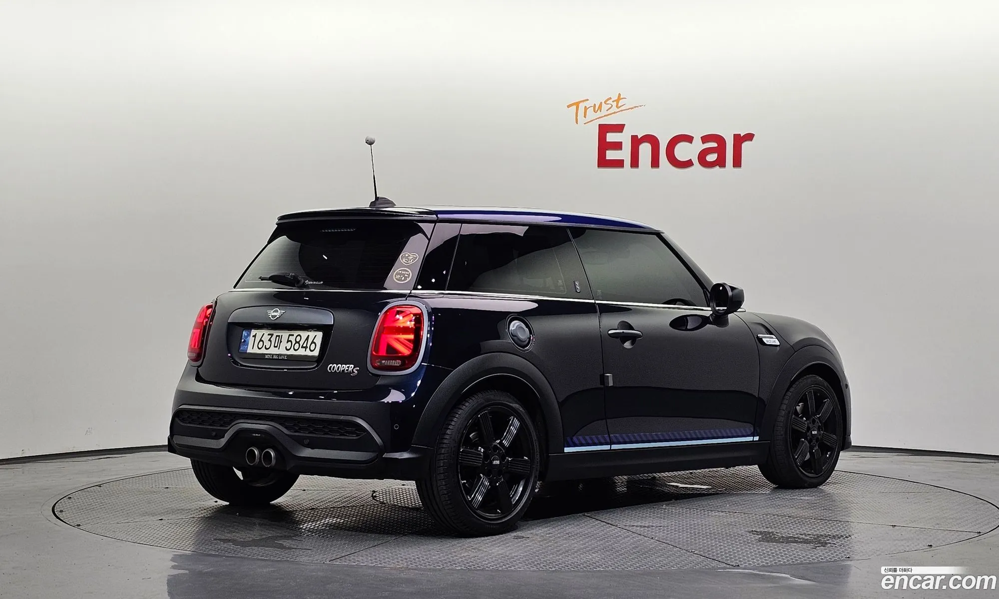 Mini Cooper S 2022 WMW61DH08N2R95977 — 18