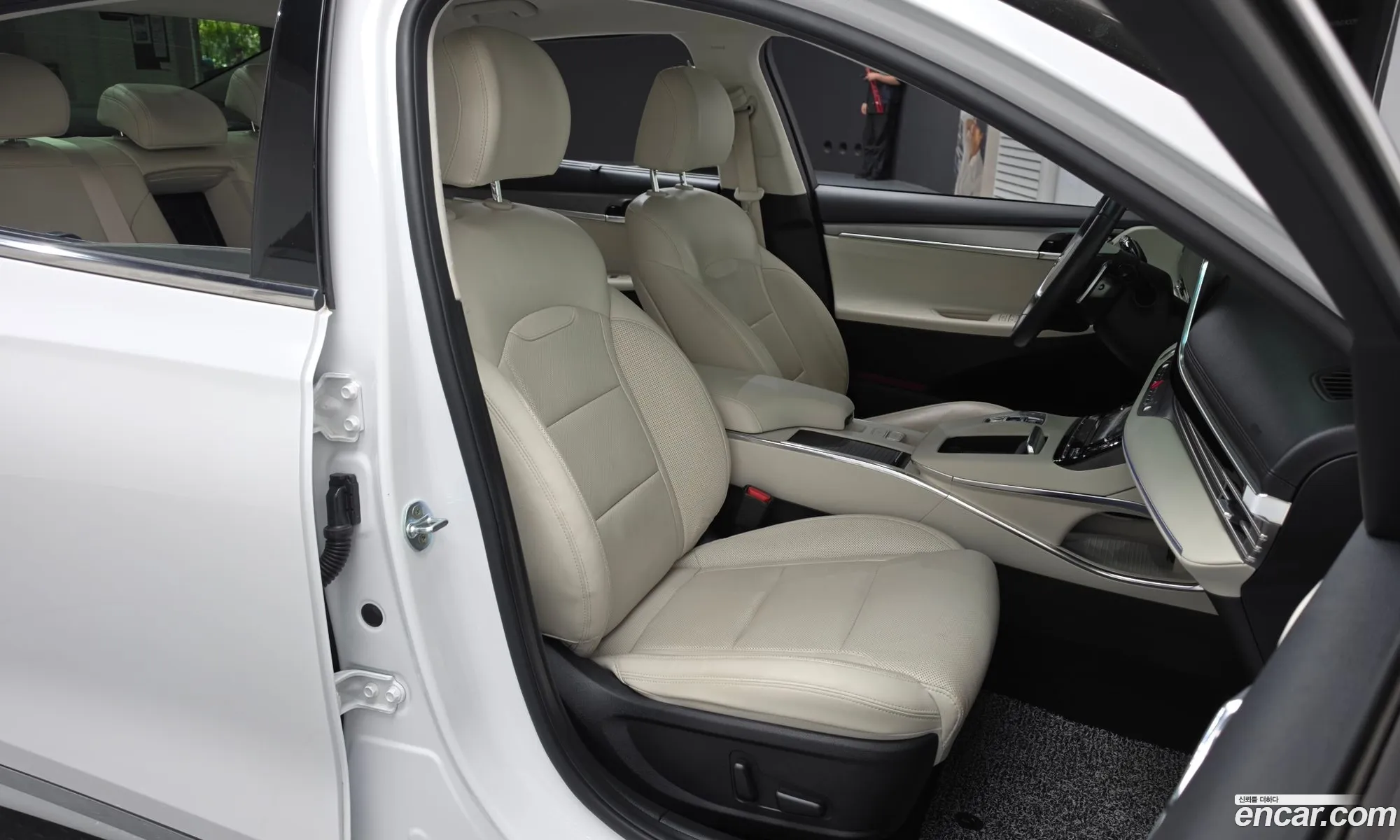 Hyundai Grandeur IG 2022 — 5