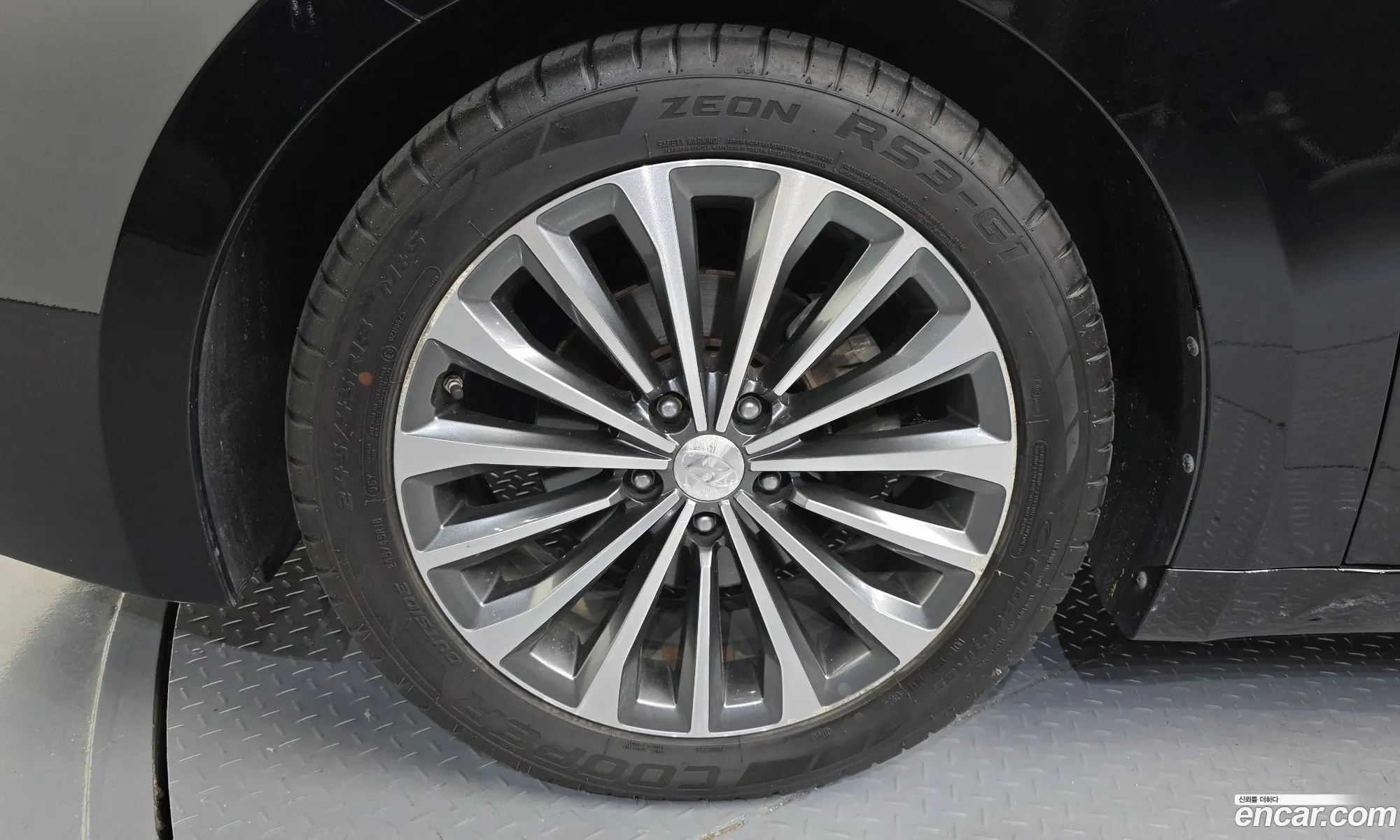 Hyundai Grandeur HG 2013 — 4