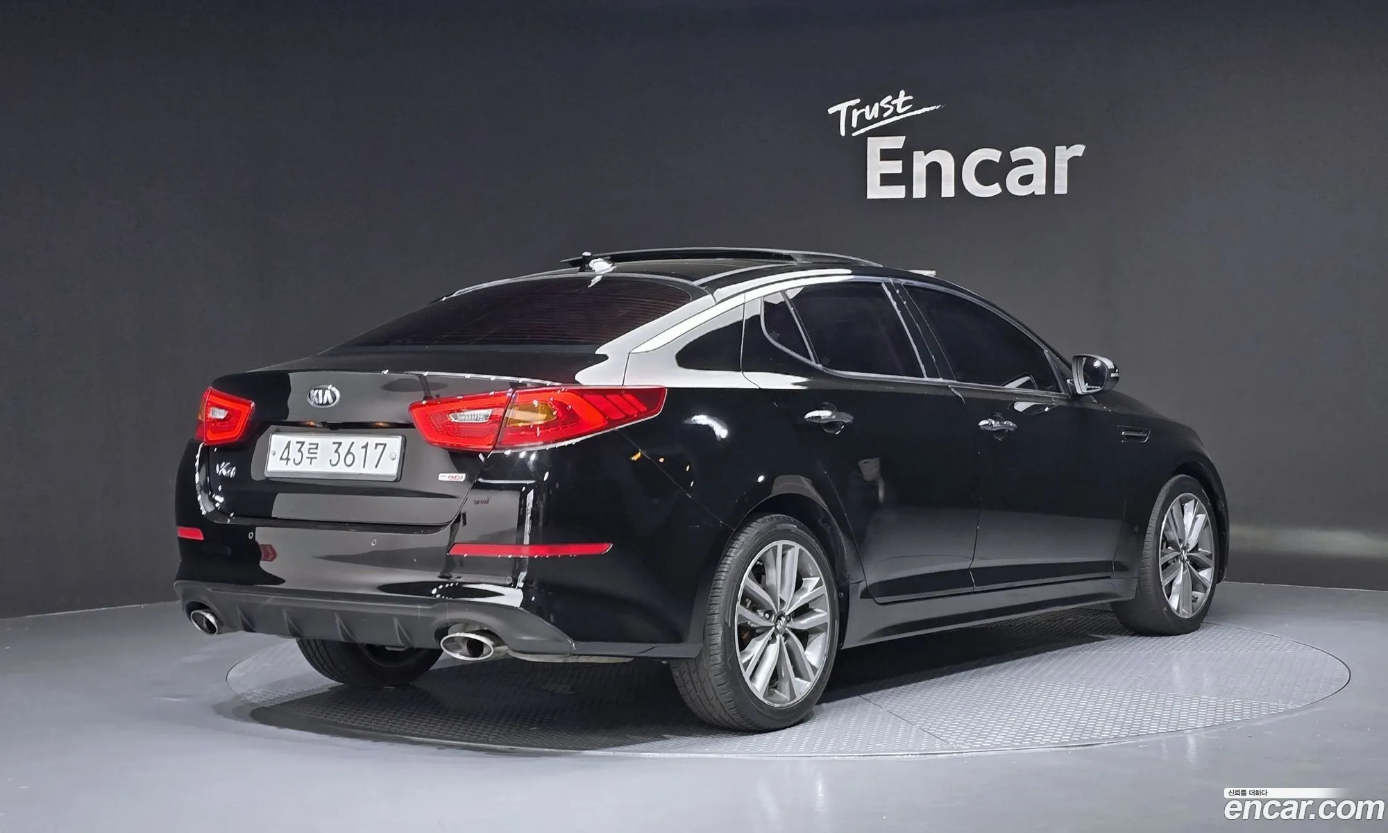 Kia K5 2013 — 17