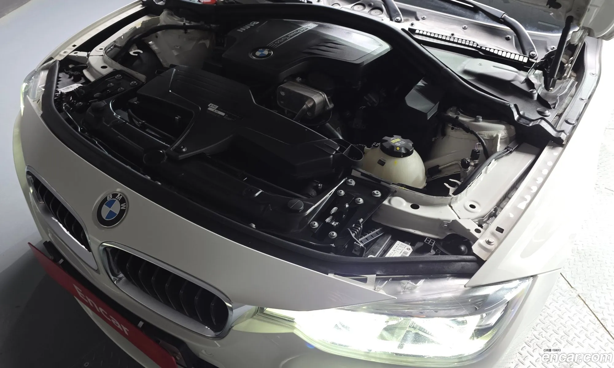 BMW 3 Series 2018 WBA8A9109JAE91828 — 3
