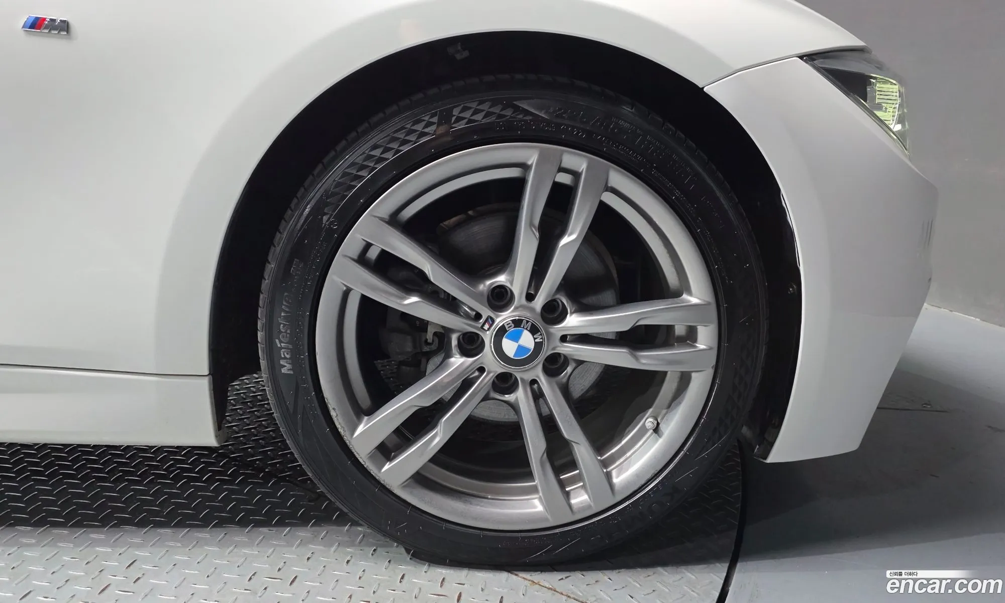 BMW 3 Series 2018 WBA8A9109JAE91828 — 19