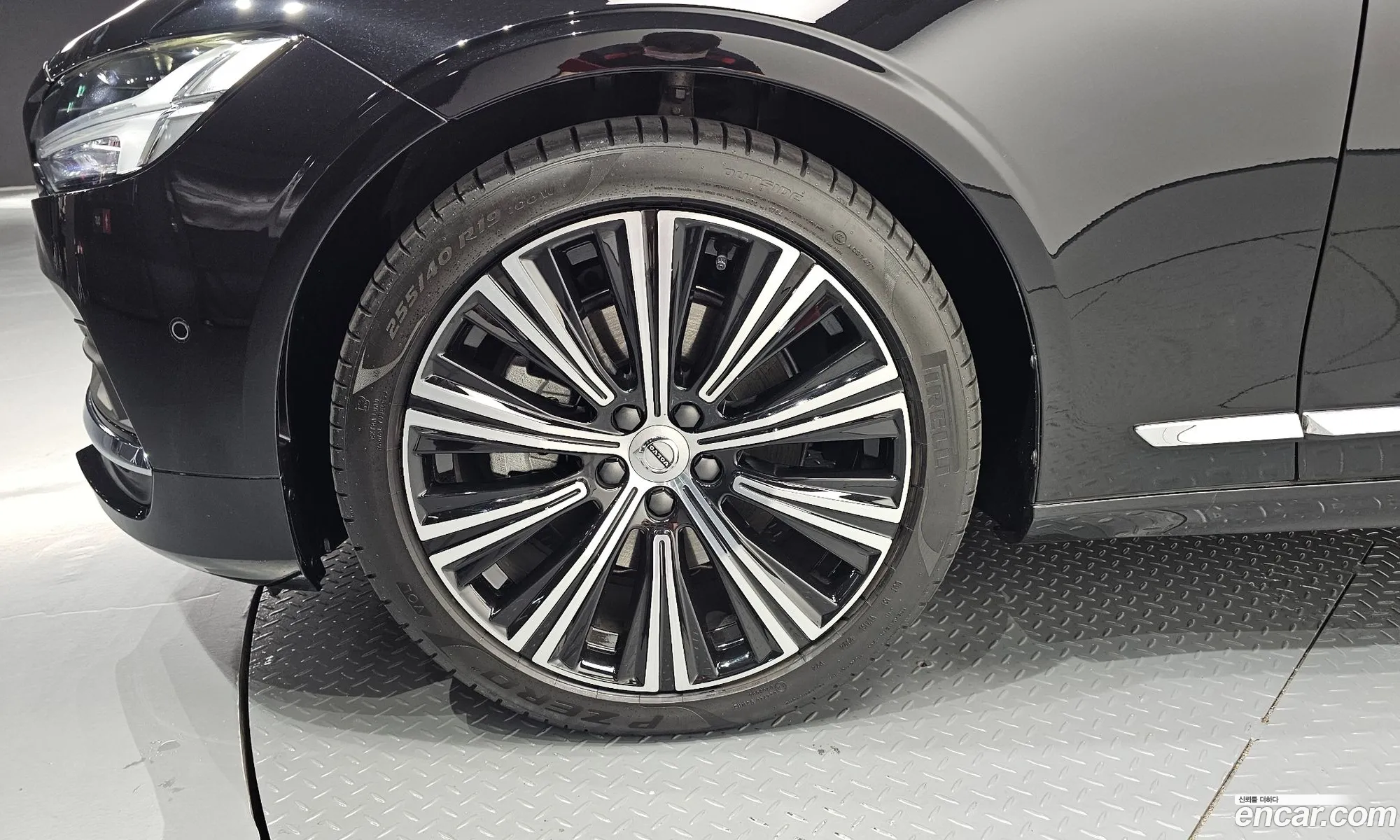 Volvo S90 2025 LVYPTL125SP455565 — 34
