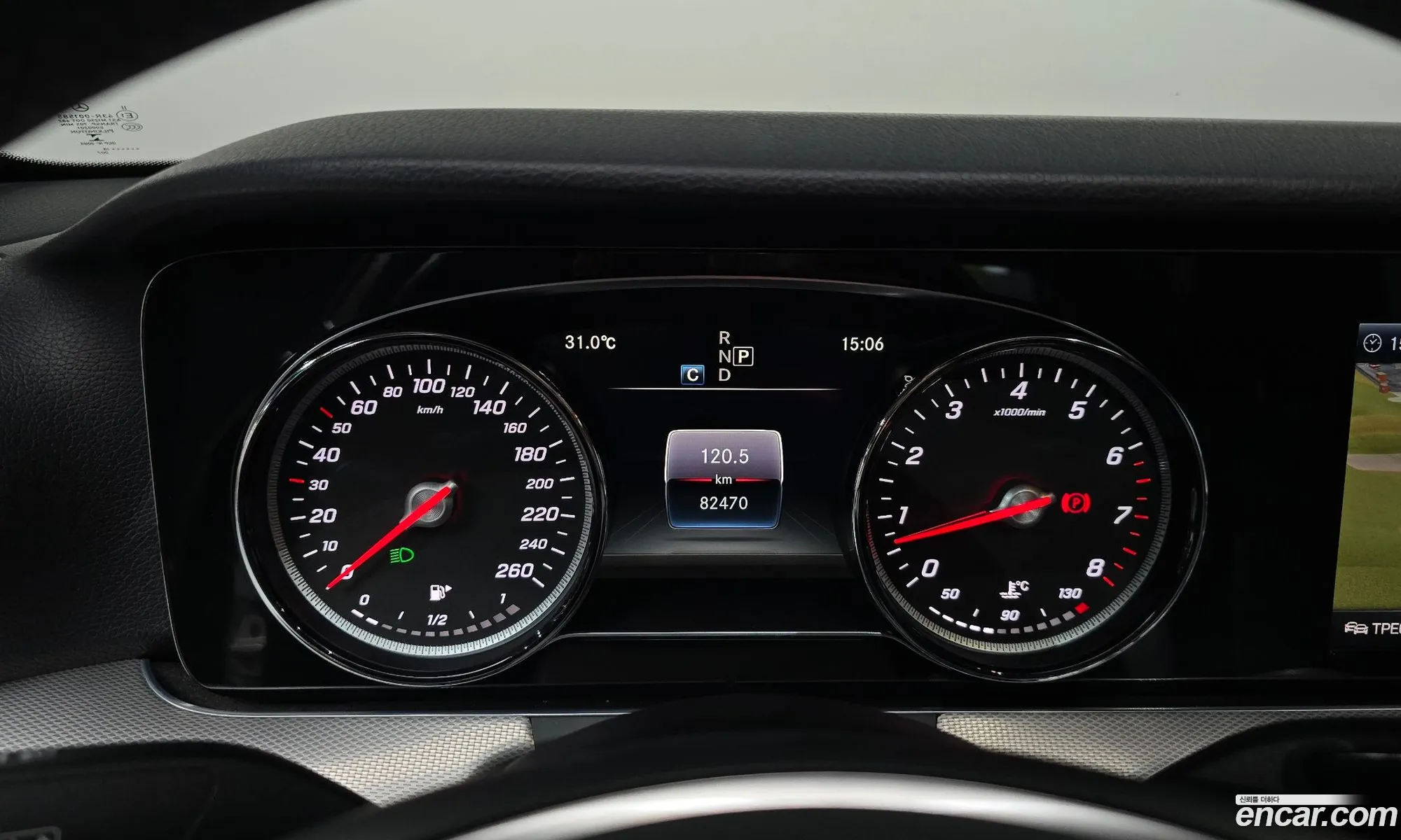 Mercedes-Benz E-Class W213 2018 WDDZF4CB8JA424697 — 13