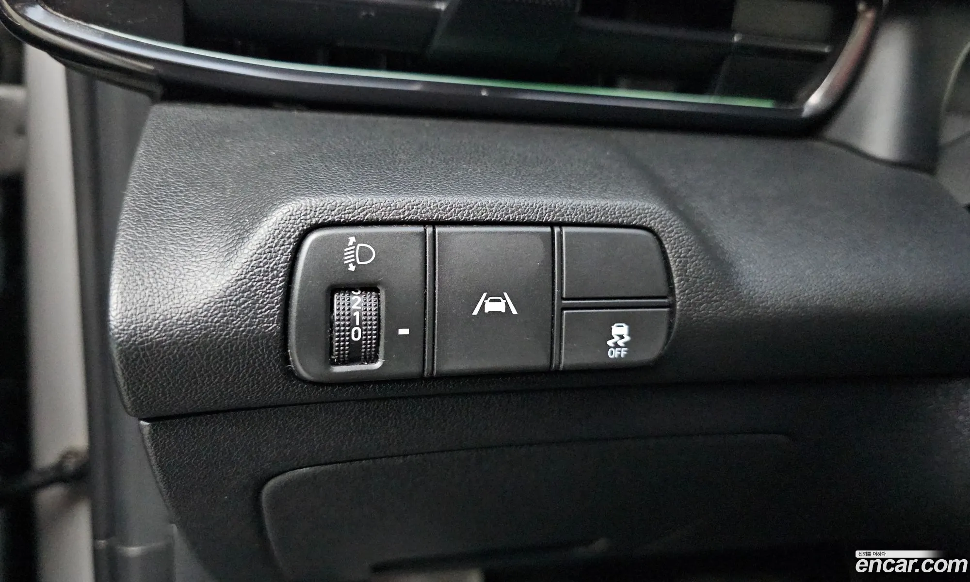 Hyundai Elantra 2021 — 20
