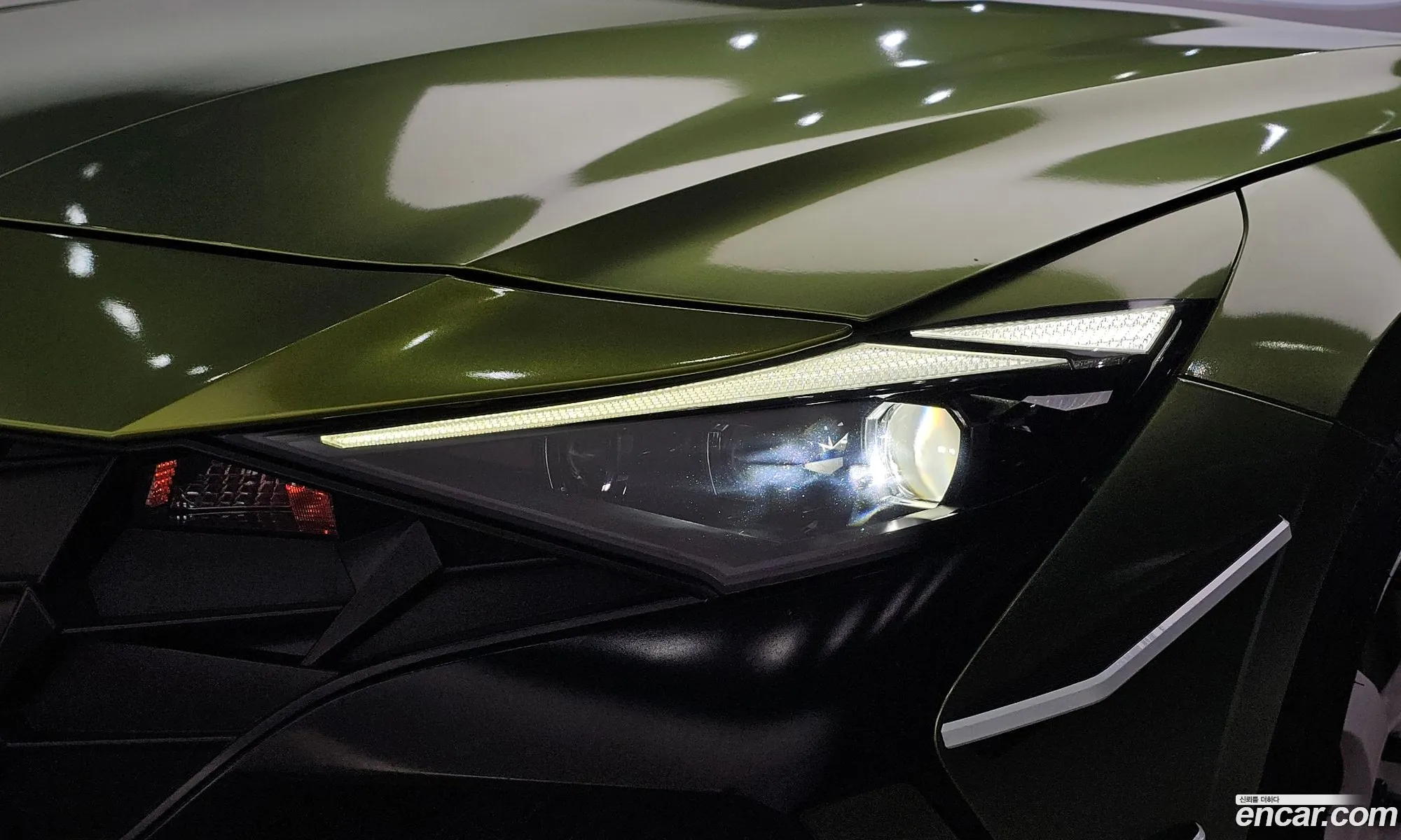 Hyundai Elantra 2021 — 28