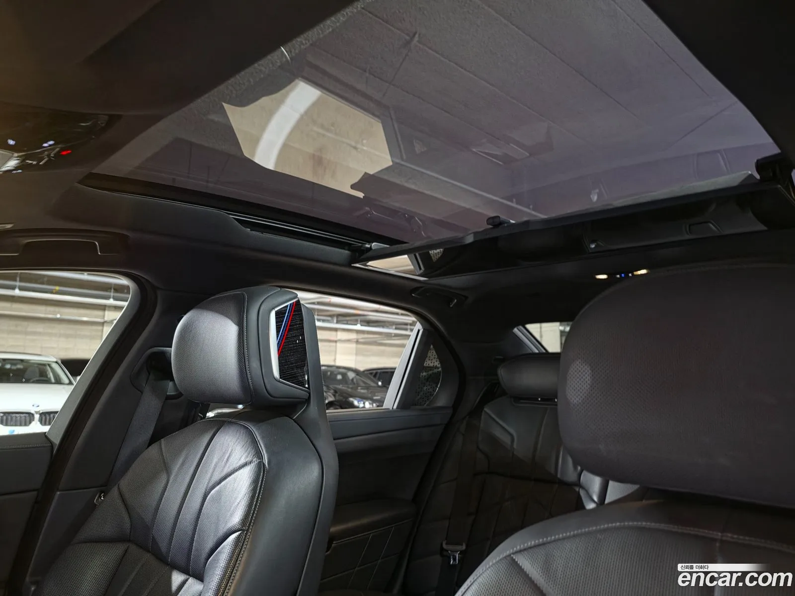 BMW 7 Series 2025 — 11