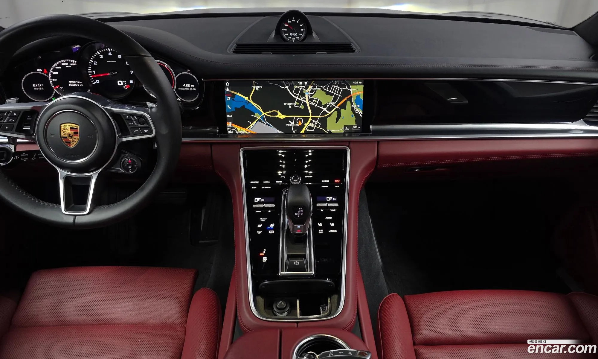 Porsche Panamera 2018 — 31
