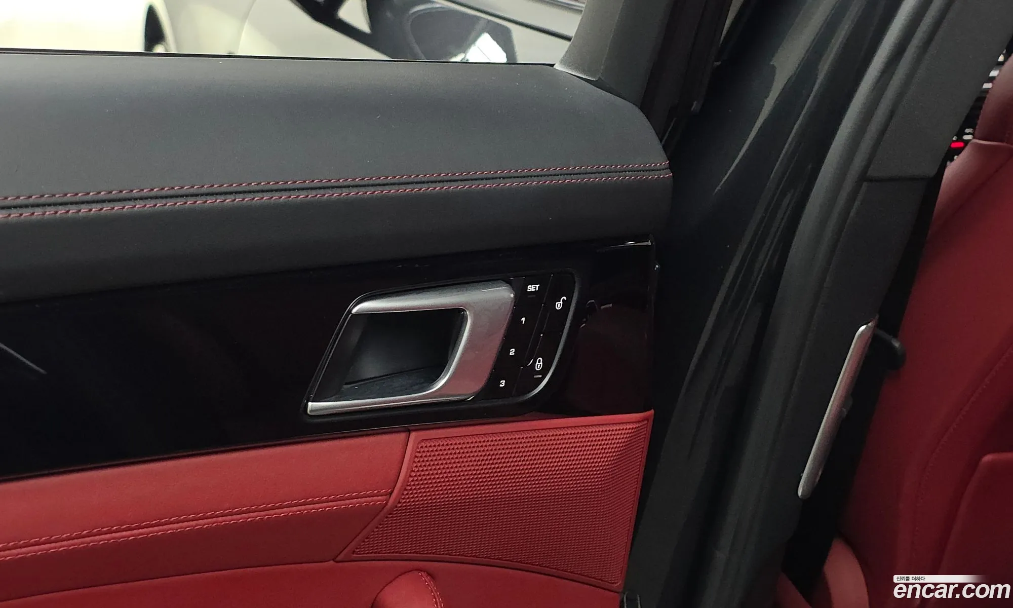 Porsche Panamera 2018 — 17