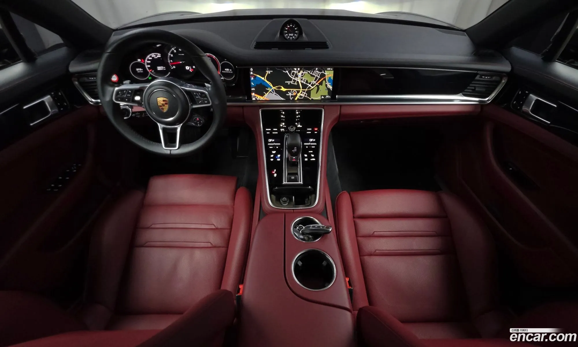 Porsche Panamera 2018 — 15