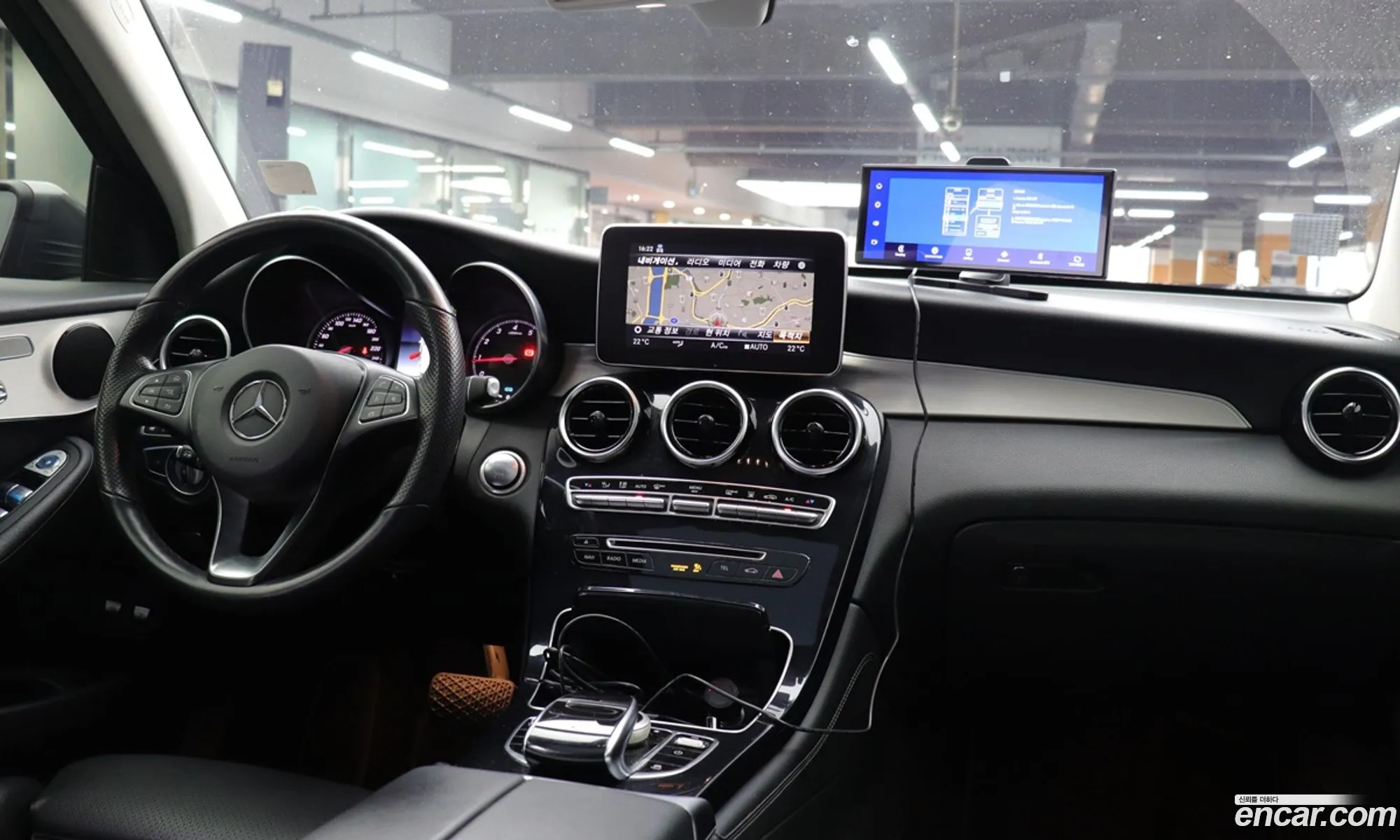 Mercedes-Benz GLC-Class X253 2018 — 7