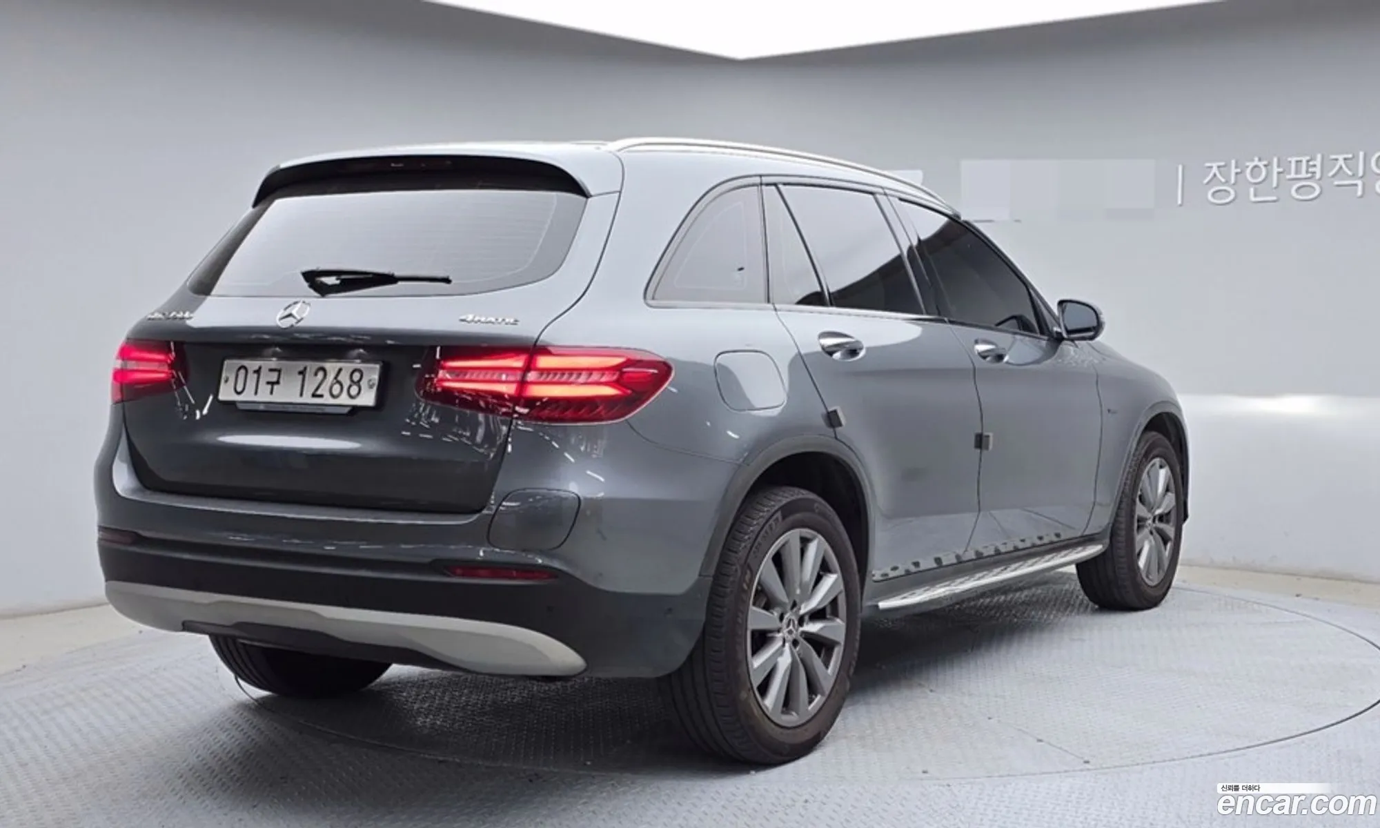 Mercedes-Benz GLC-Class X253 2018 — 17