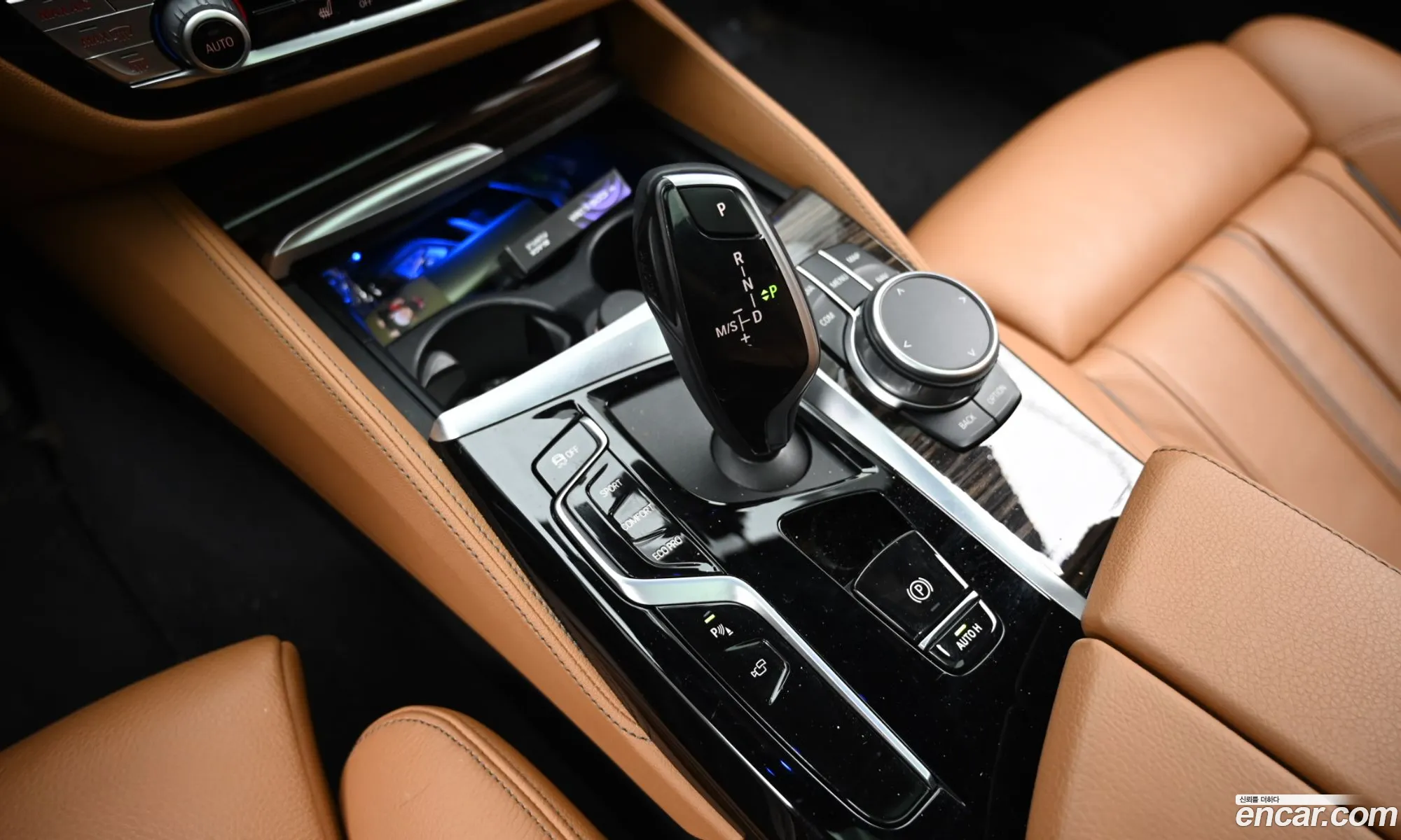 BMW 5 Series 2021 — 16