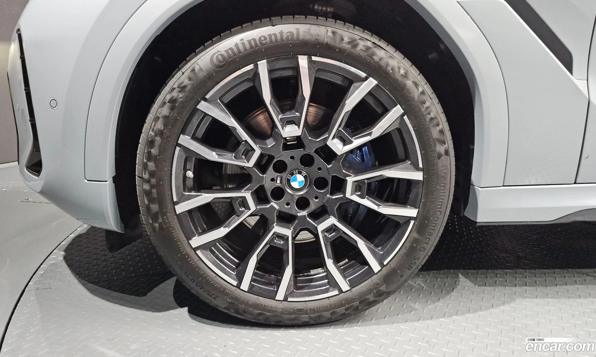 BMW X6 2025 WBA11EY08T9148090 — 13