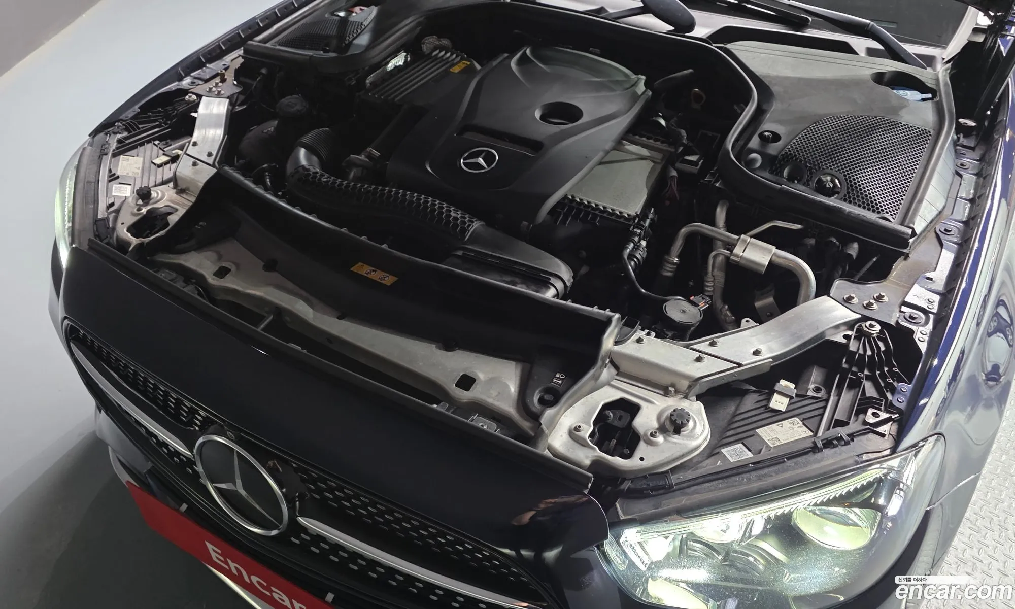 Mercedes-Benz E-Class W213 2022 — 21