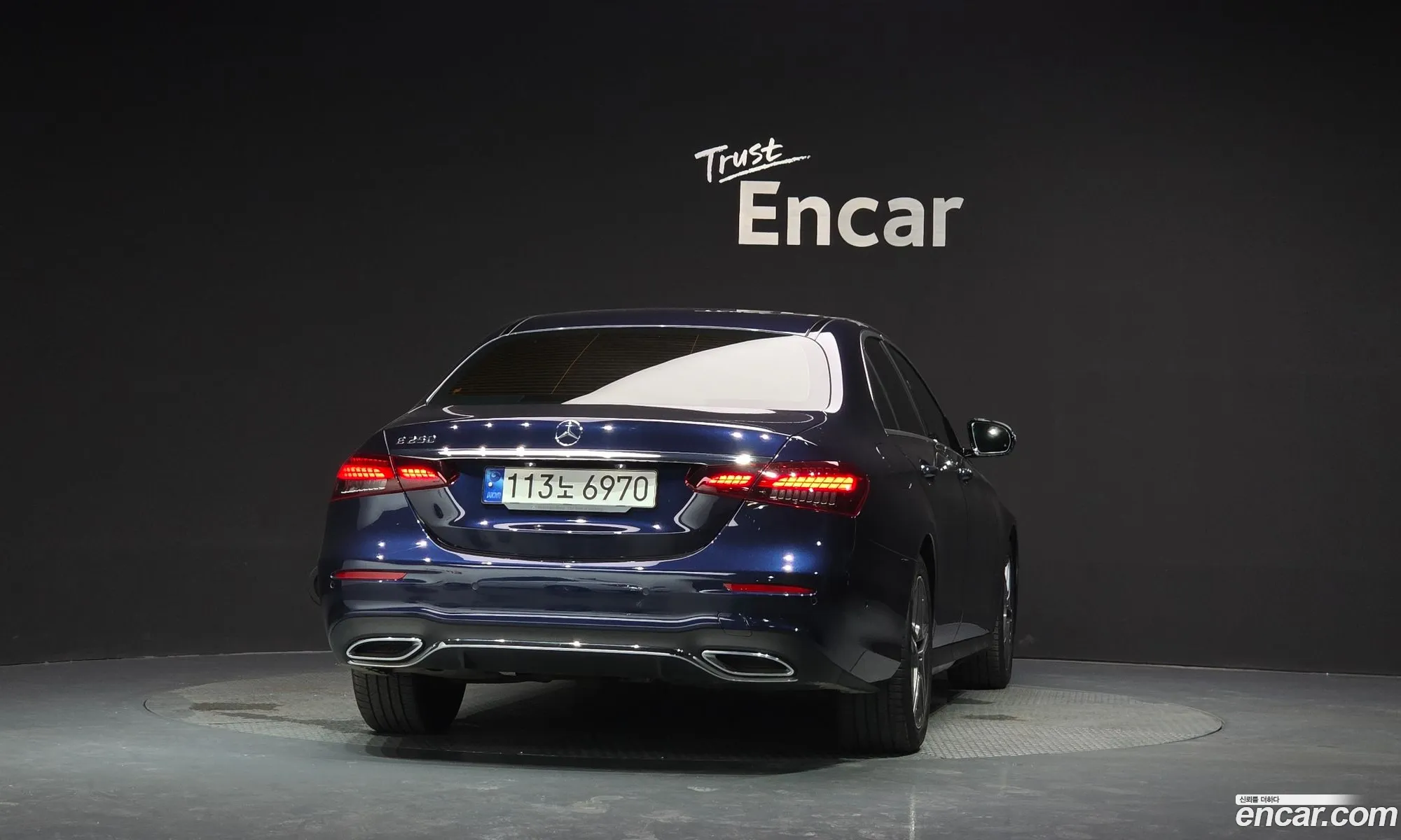 Mercedes-Benz E-Class W213 2022 — 18
