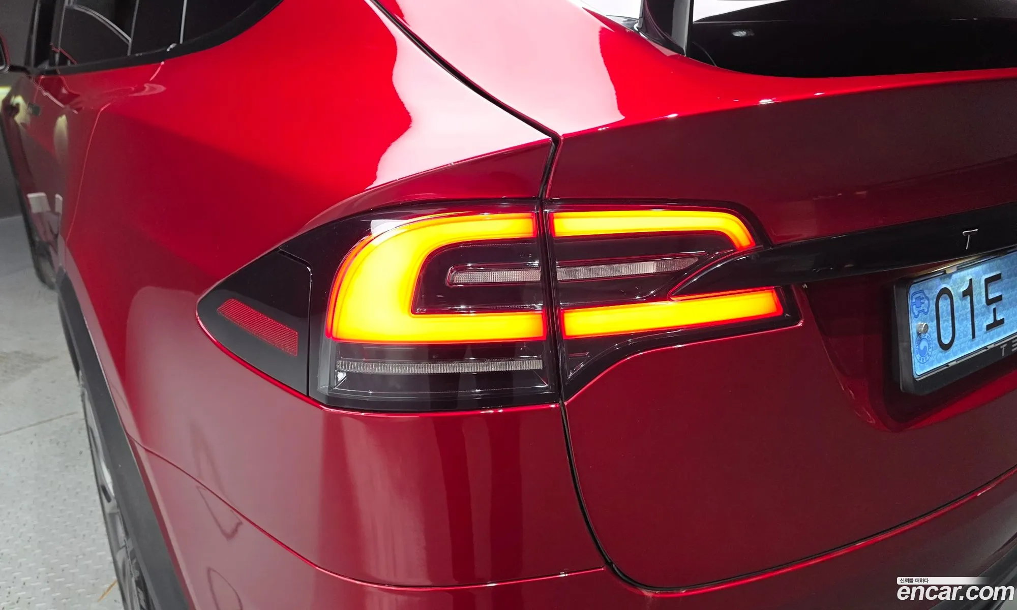 Tesla Model X 2023 — 6