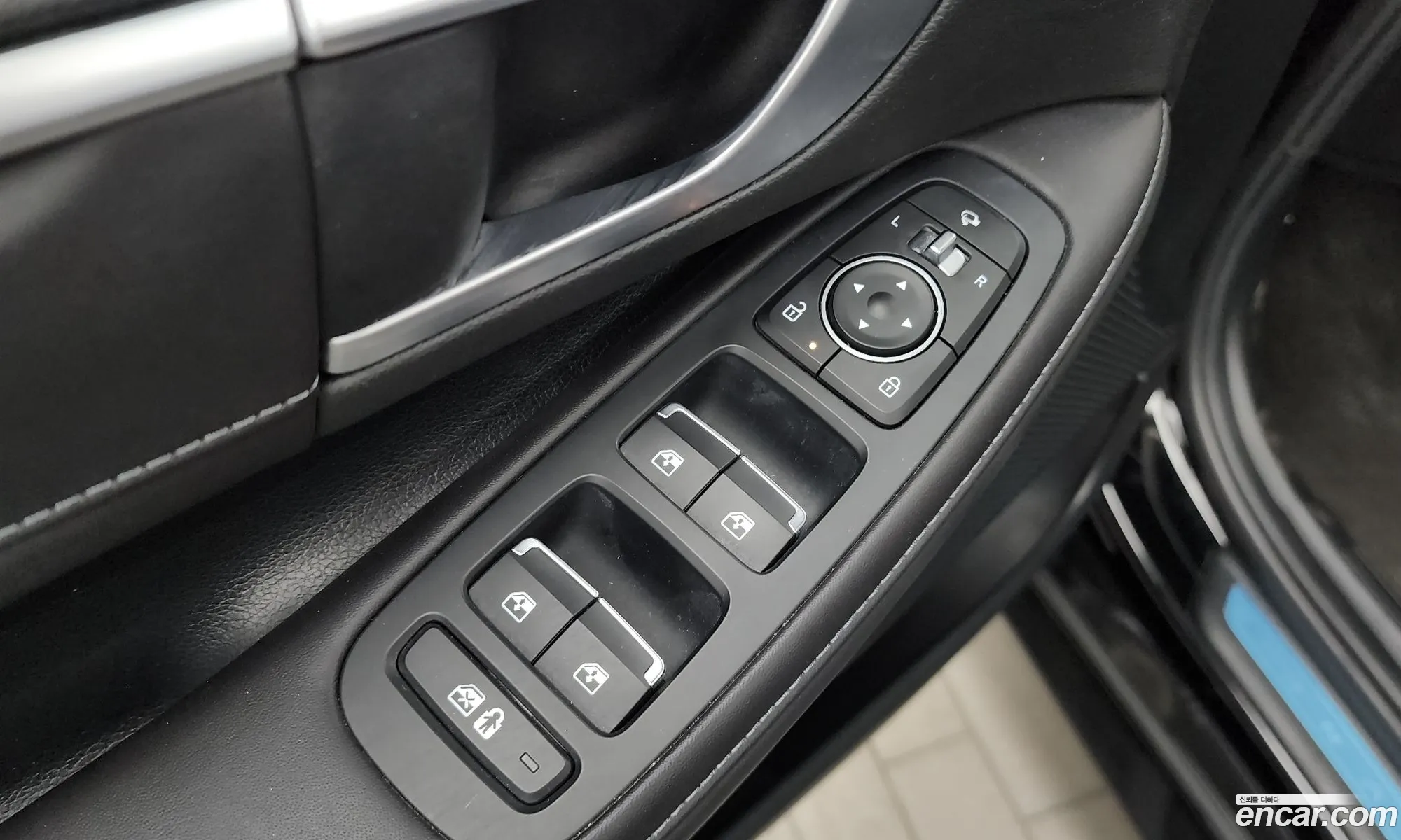 Hyundai Sonata the Edge 2023 — 30
