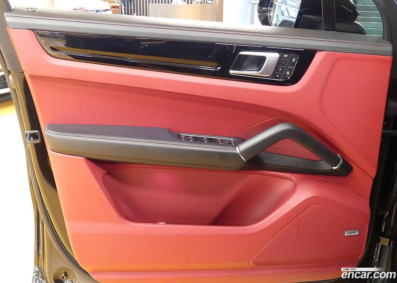 Porsche Cayenne 2022 — 12