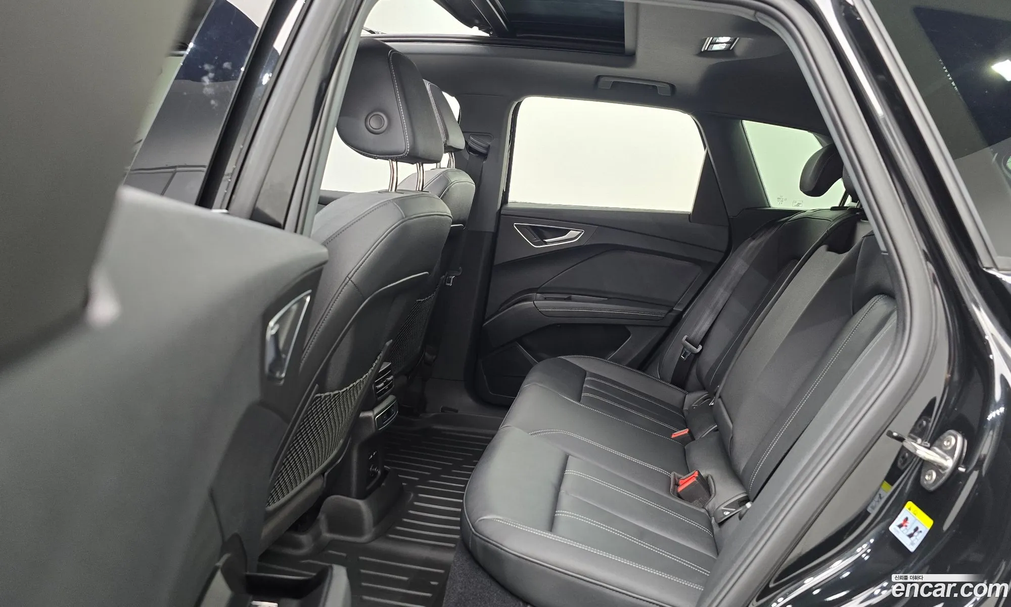 Audi Q4 e-tron 2023 WAUZZZFZ5PP056263 — 29