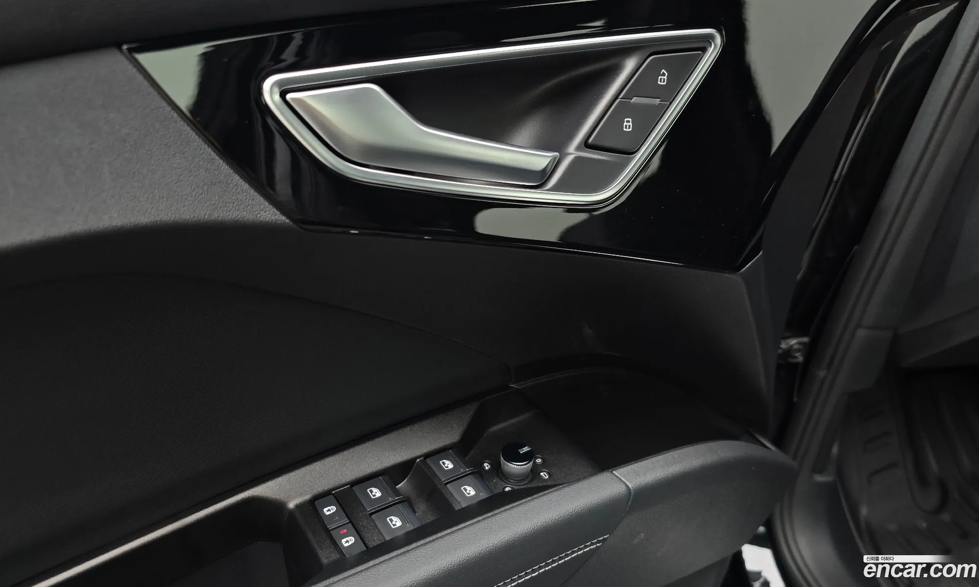 Audi Q4 e-tron 2023 WAUZZZFZ5PP056263 — 12