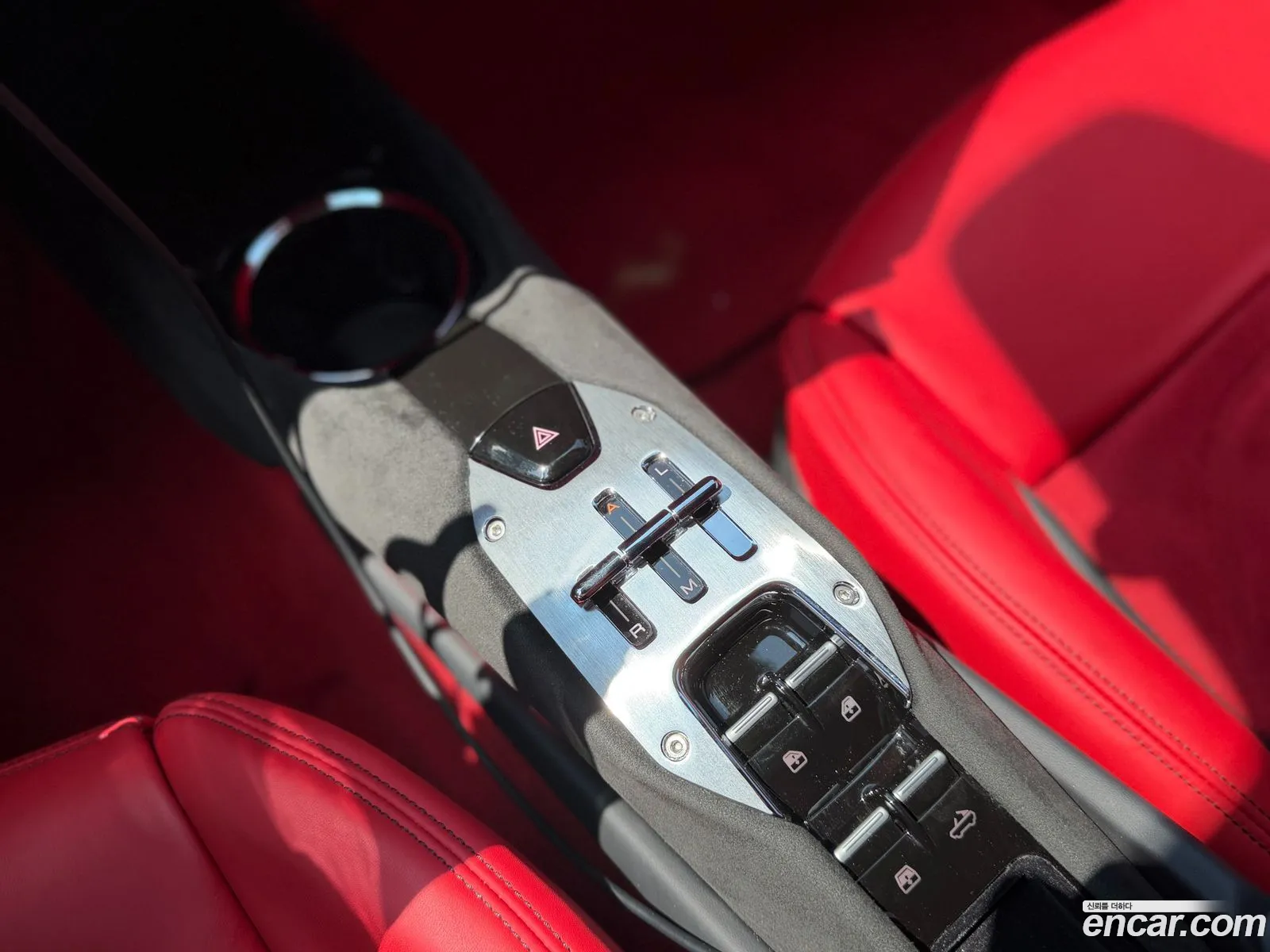 Ferrari 296 GTS 2024 — 18