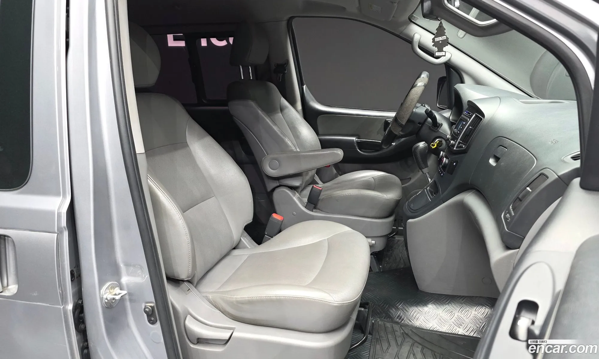 Hyundai Grand Starex 2018 — 9