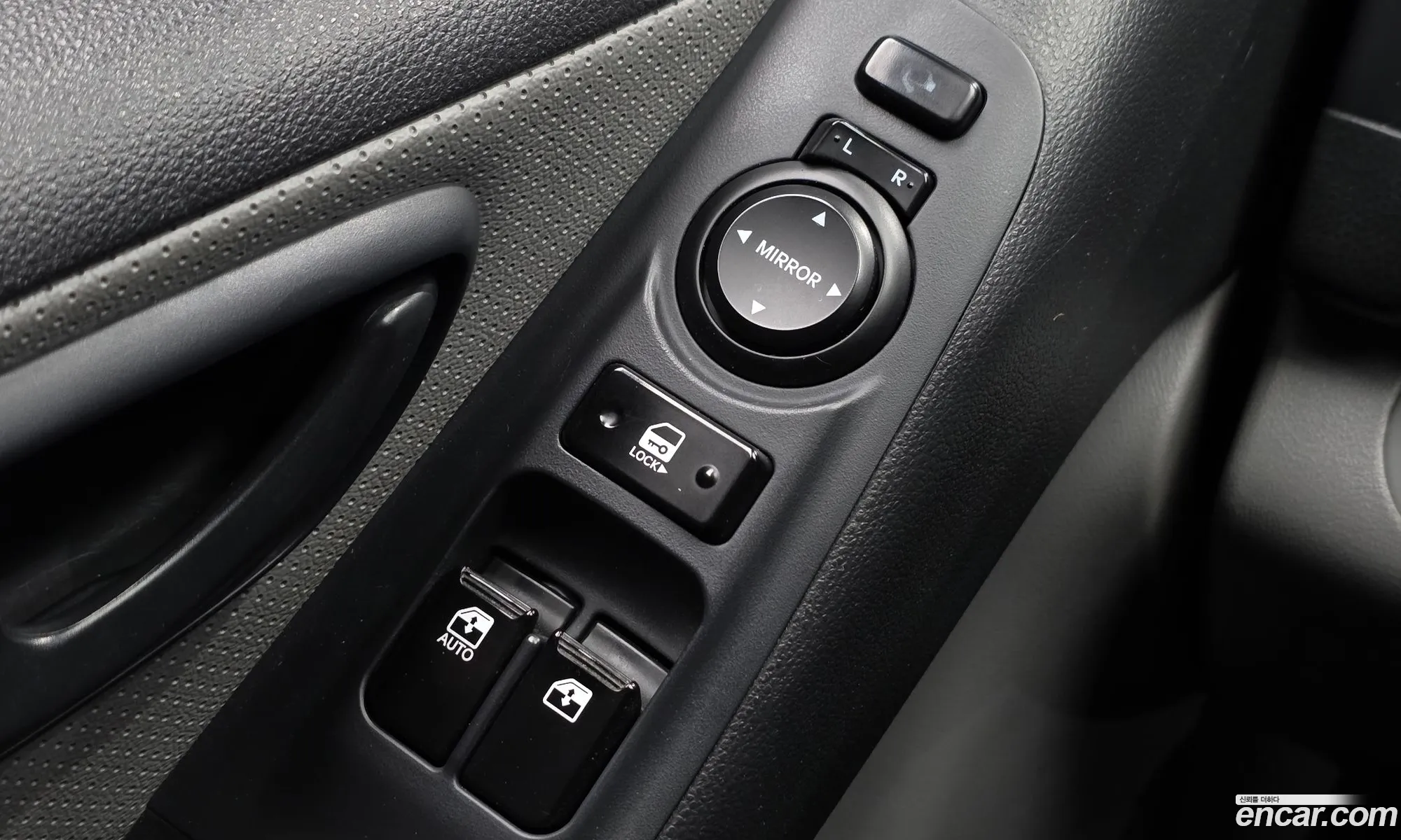 Hyundai Grand Starex 2018 — 5