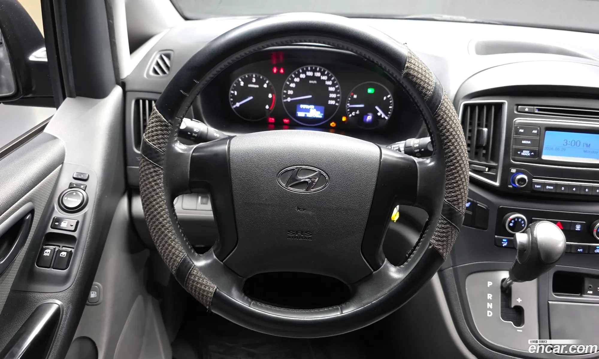 Hyundai Grand Starex 2018 — 20