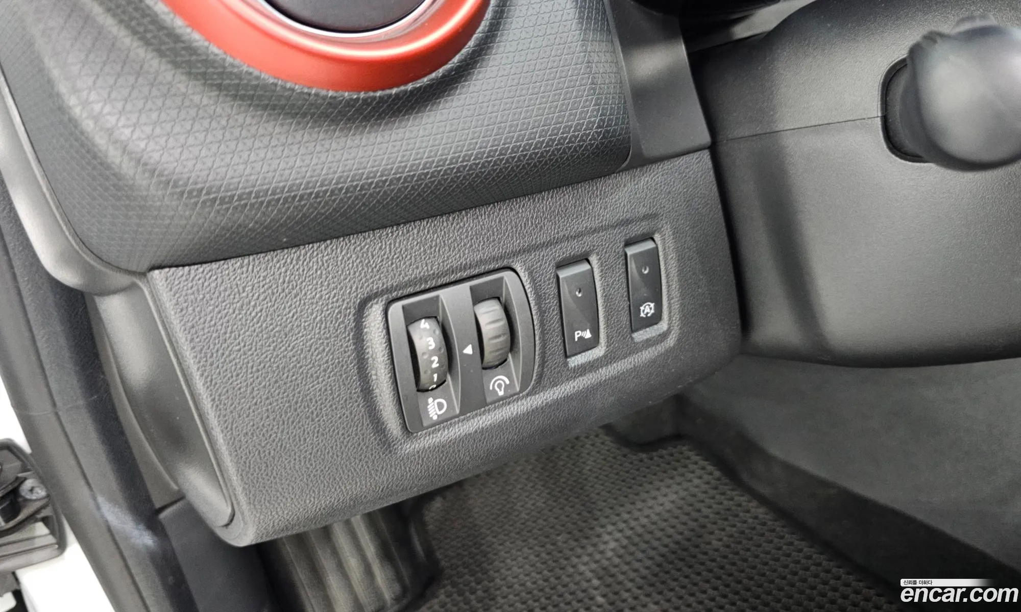 Renault Korea (Samsung) Clio 2018 — 18
