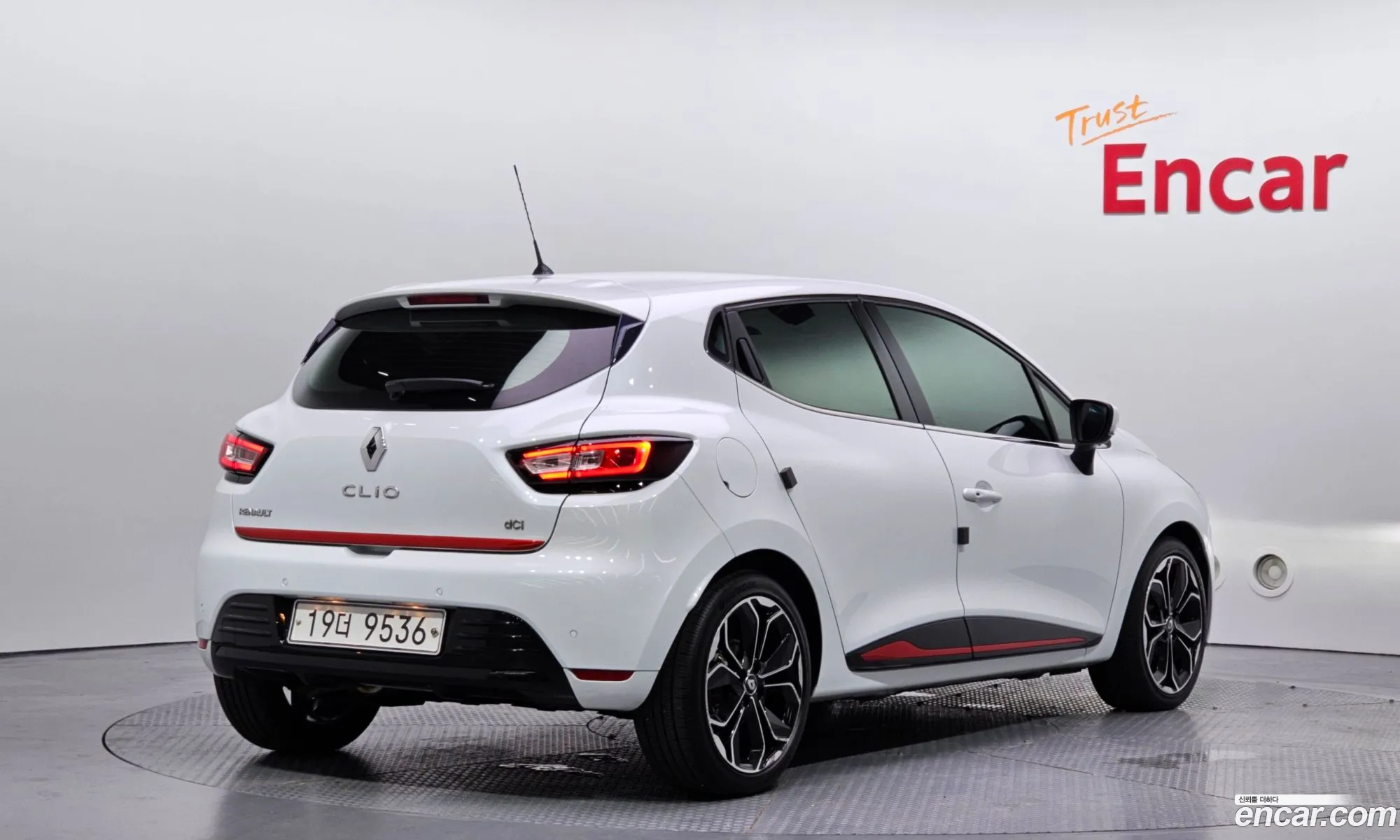 Renault Korea (Samsung) Clio 2018 — 2