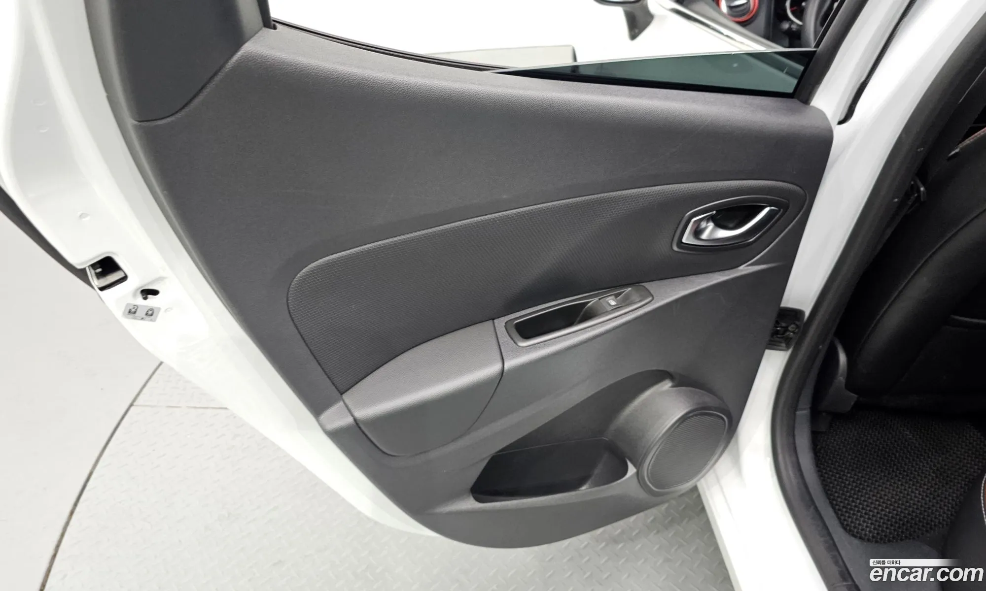 Renault Korea (Samsung) Clio 2018 — 16