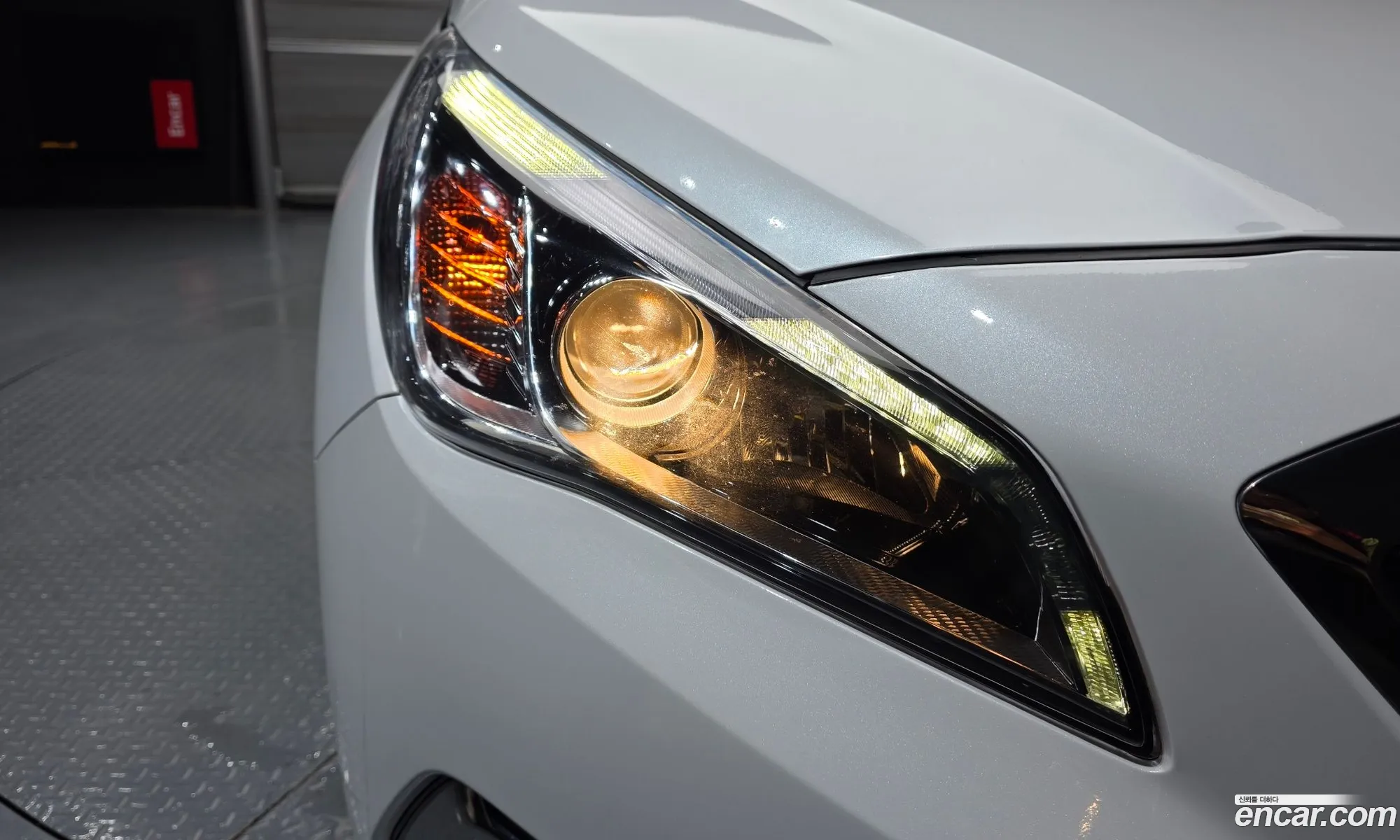 Hyundai LF Sonata 2017 — 19