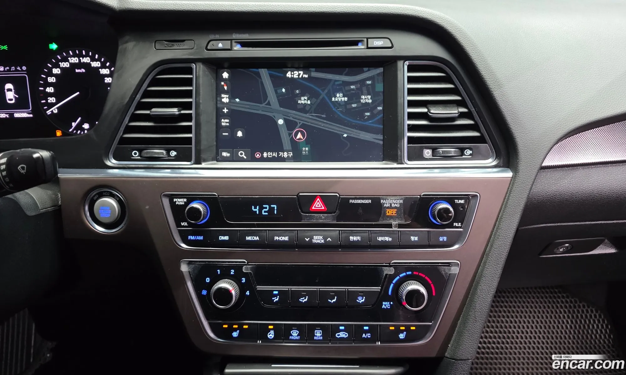 Hyundai LF Sonata 2017 — 12