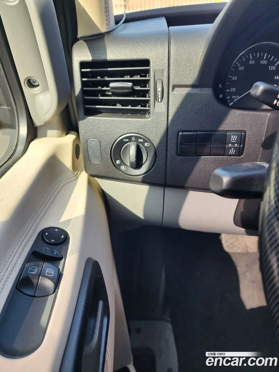 Mercedes-Benz Sprinter 2018 — 12