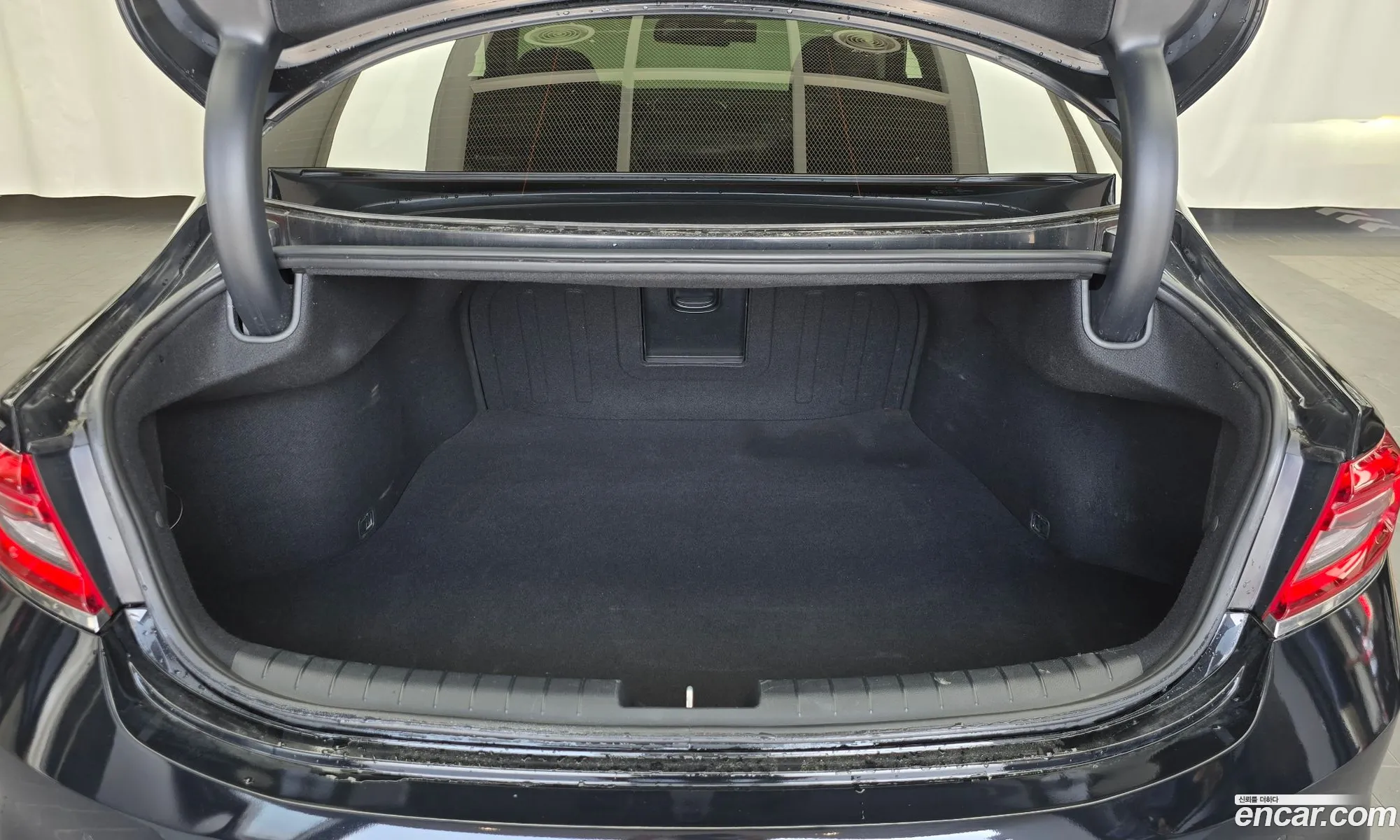 Hyundai Grandeur IG 2016 — 20