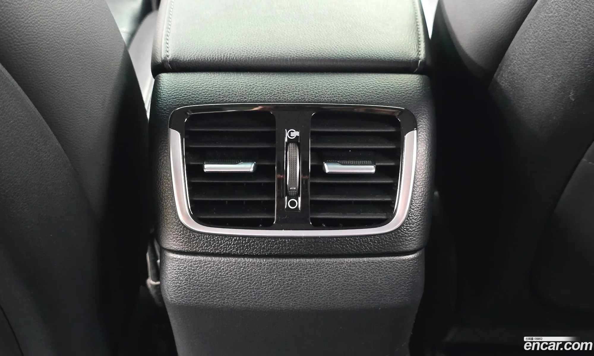 Hyundai Grandeur IG 2016 — 23
