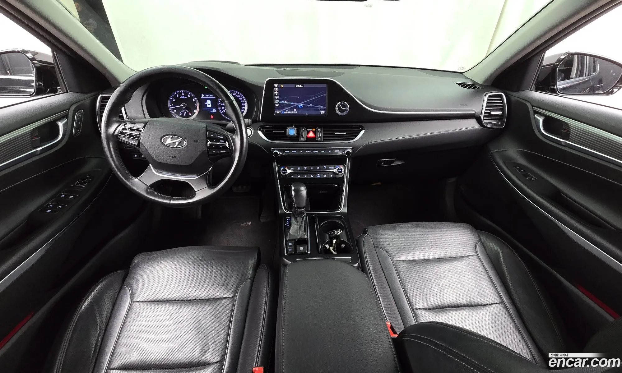 Hyundai Grandeur IG 2016 — 13