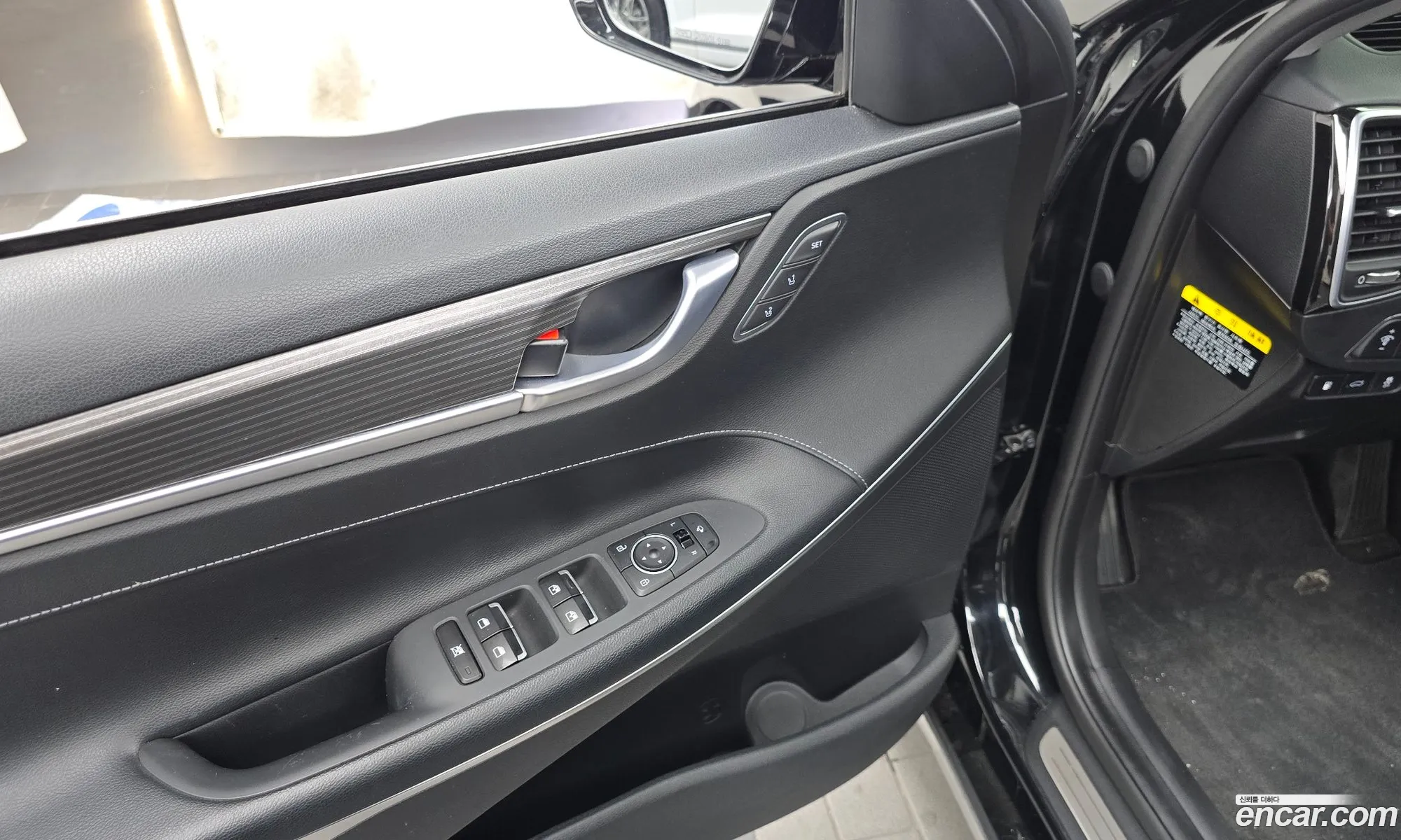 Hyundai Grandeur IG 2016 — 27