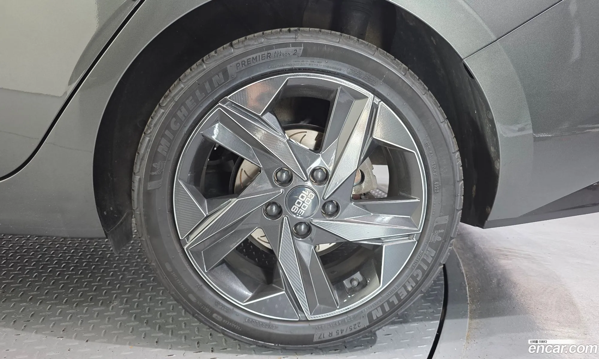 Hyundai Elantra 2021 — 12