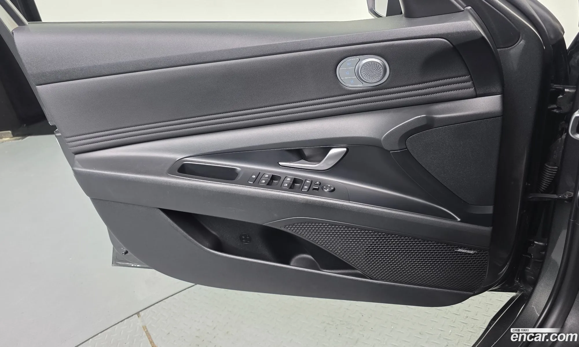 Hyundai Elantra 2021 — 27