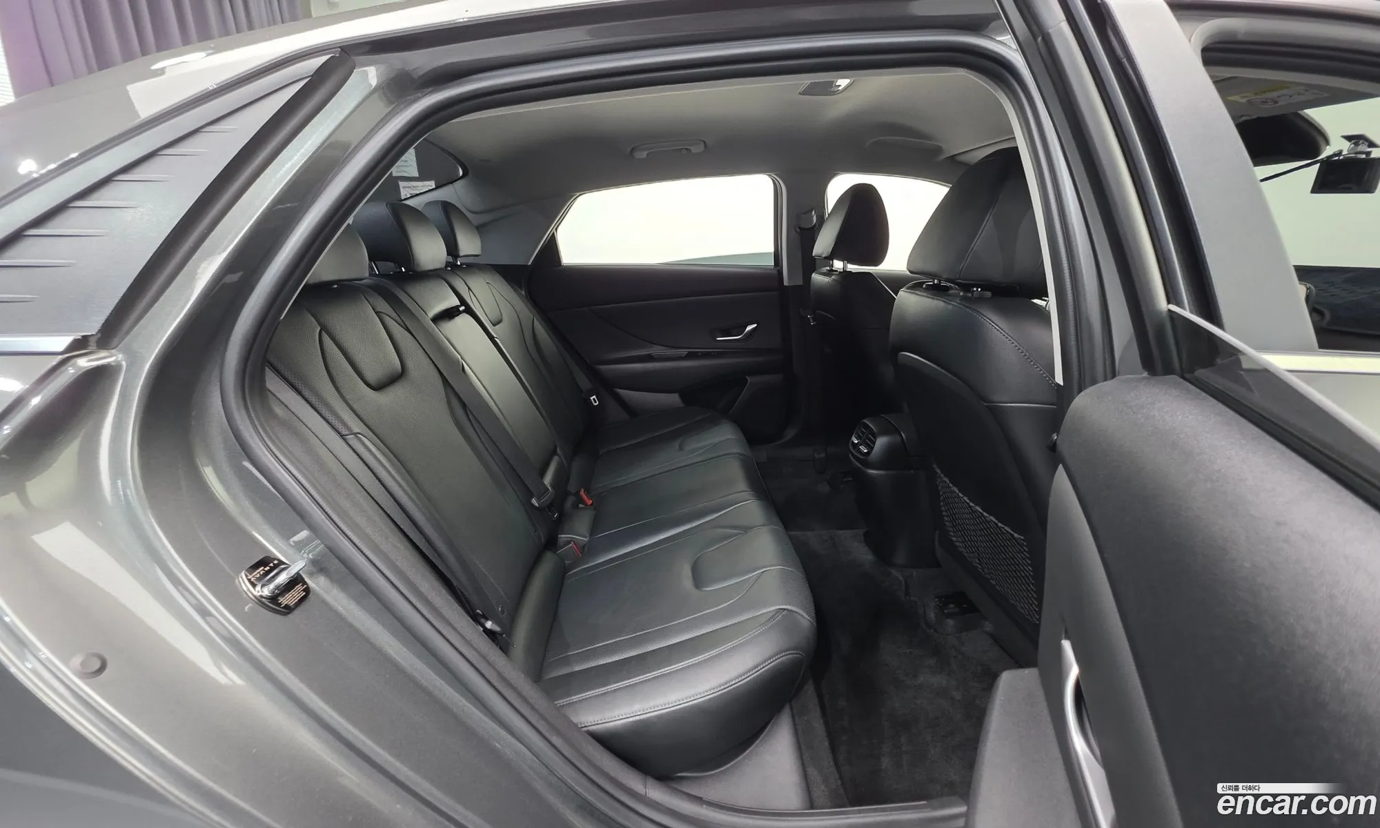 Hyundai Elantra 2021 — 26