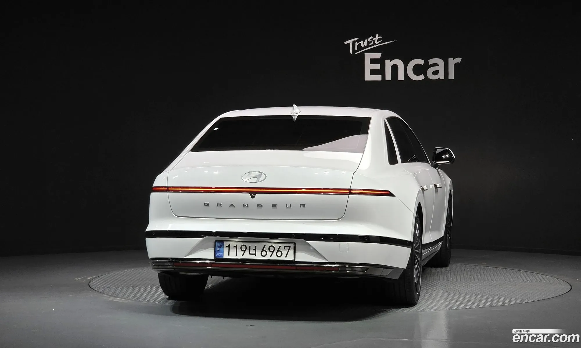 Hyundai Grandeur 2023 — 6