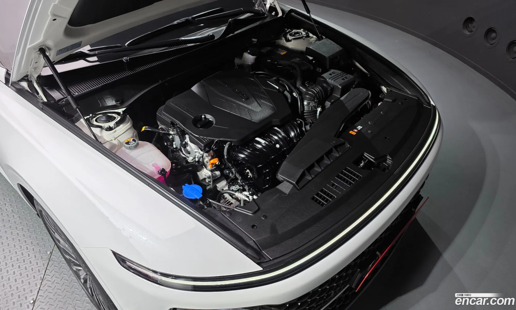 Hyundai Grandeur 2023 — 15