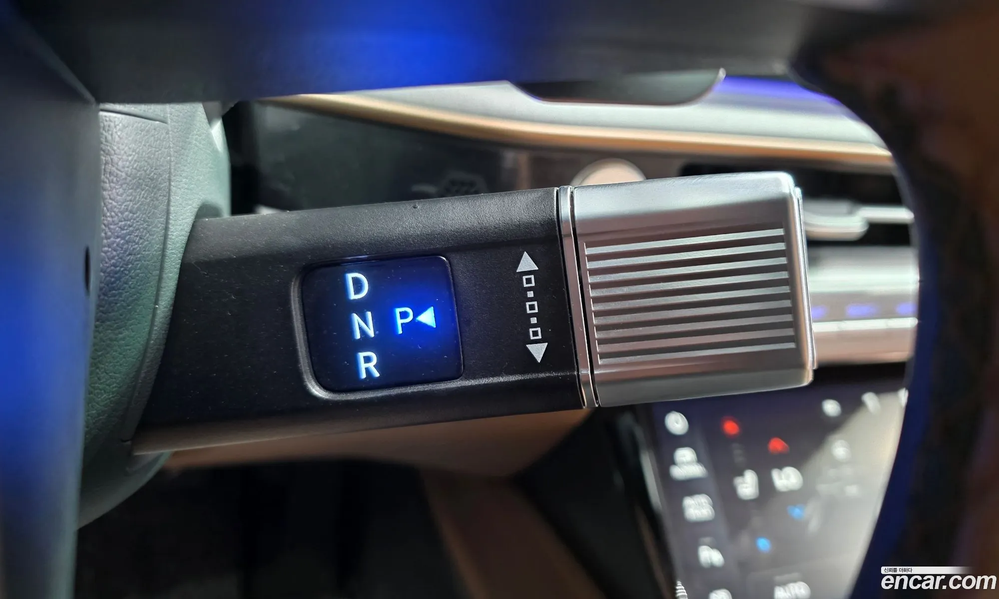 Hyundai Grandeur 2023 — 19