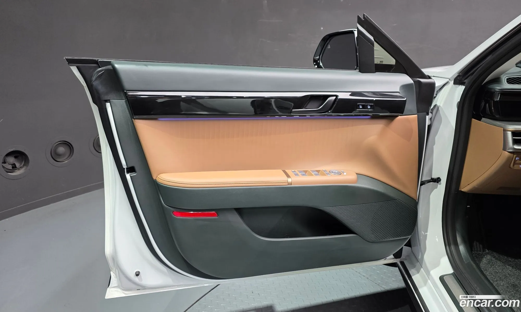 Hyundai Grandeur 2023 — 9