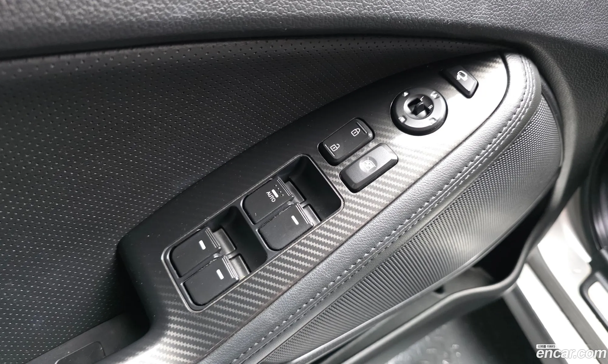 Kia K5 Hybrid 2011 — 6