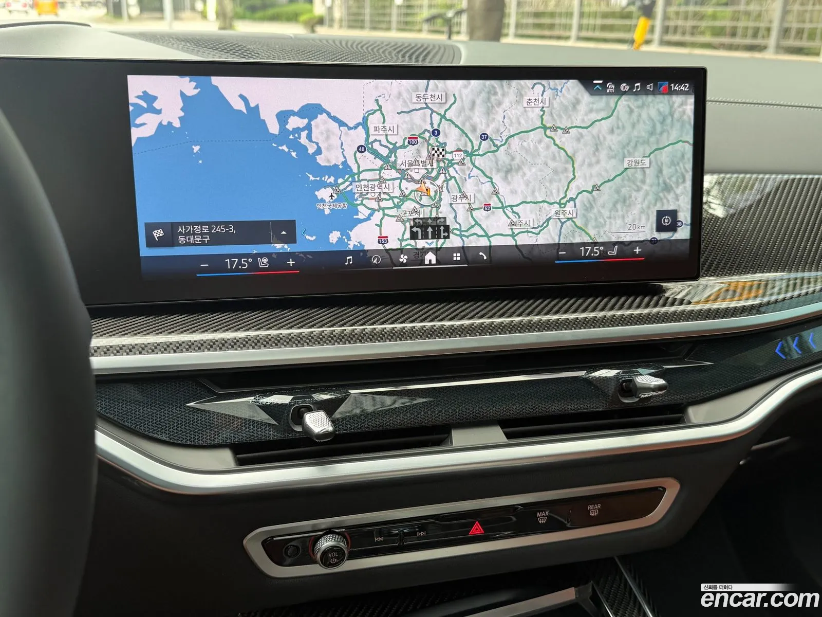 BMW X7 2025 — 19